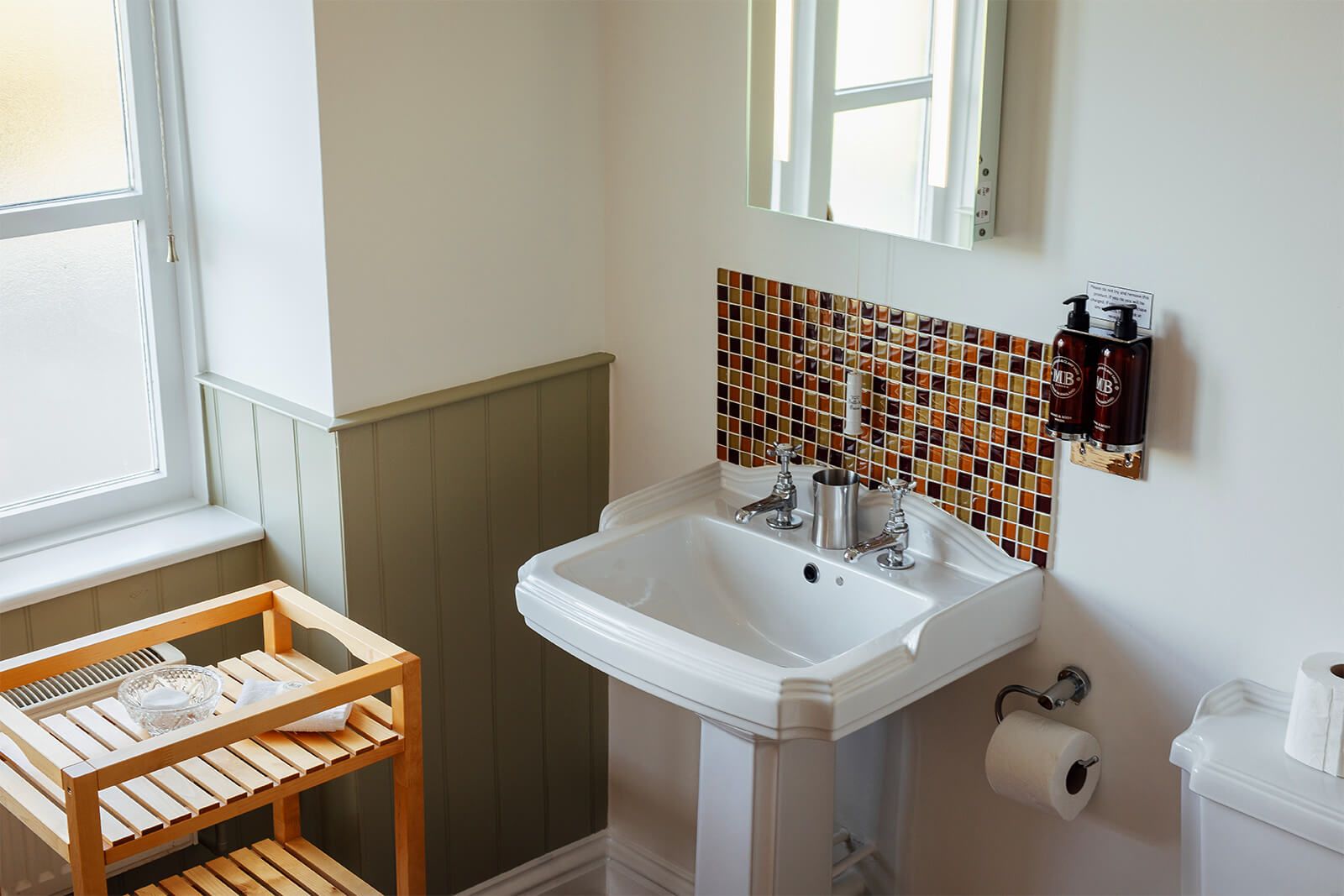 Store Bath 1.jpg